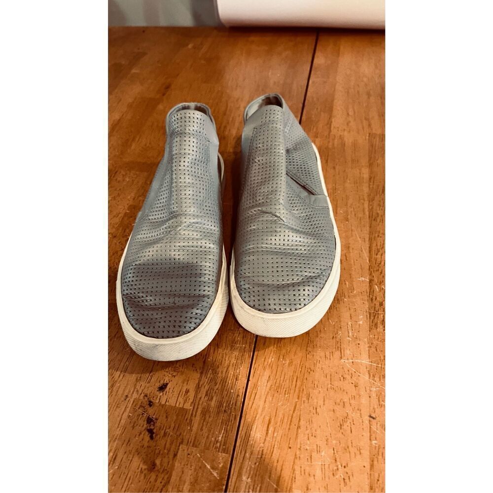 Vince Gray Leather Slip on Sneakers WOmens Size 6